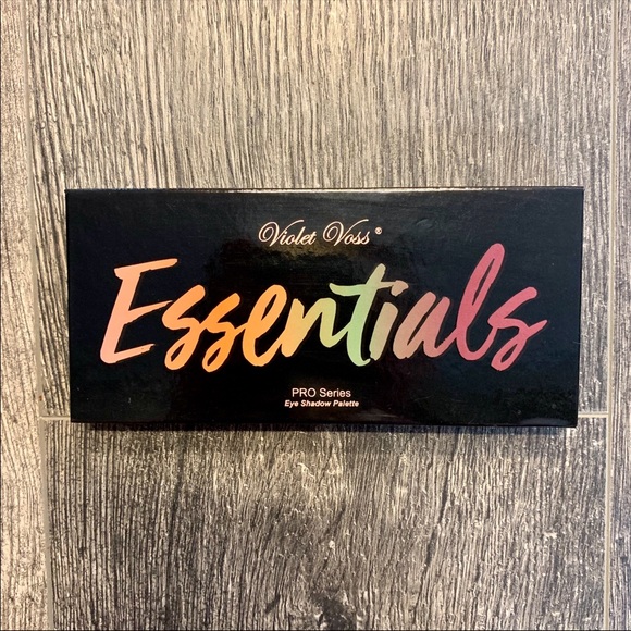 🔥Violet Voss Essentials Pro Series Palette - Picture 8 of 10